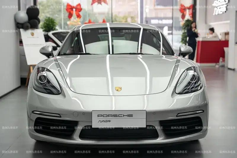 Porsche 718 Cayman 2023 2.0T — миниатюра 2