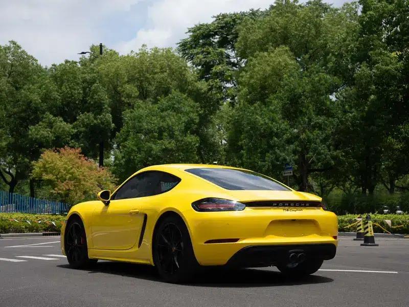 Porsche 718 Cayman 2020 2.0T — миниатюра 4