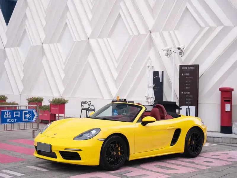 2016 Porsche 718 Boxster 2.0T — миниатюра 1
