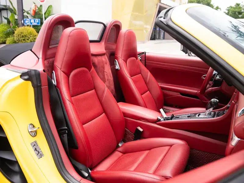 2016 Porsche 718 Boxster 2.0T — миниатюра 16