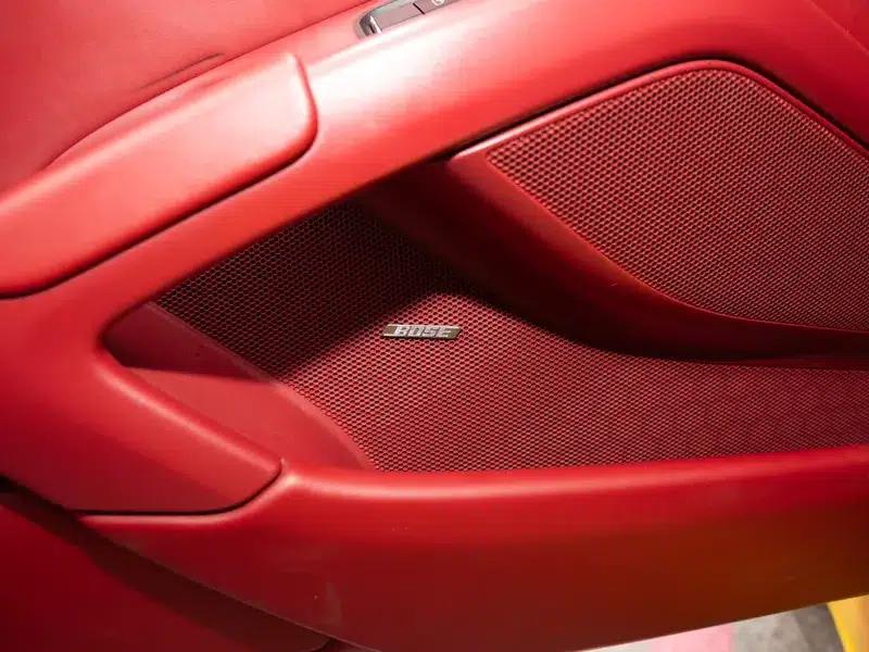 2016 Porsche 718 Boxster 2.0T — миниатюра 10