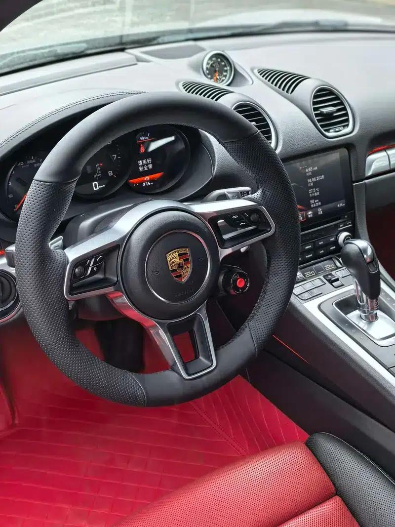 Porsche 718 Cayman 2018 2.0T — миниатюра 7