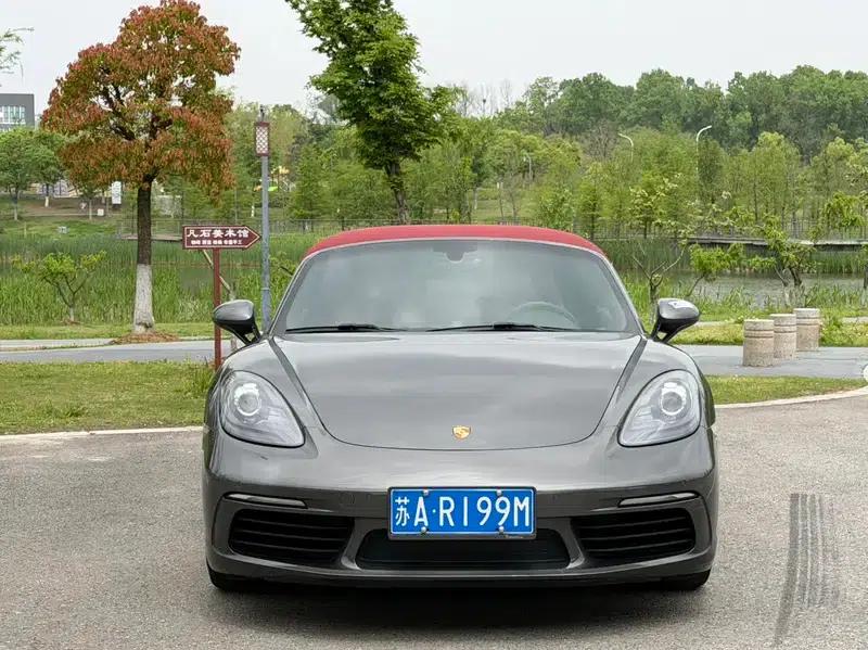 2018 Porsche 718 Boxster 2.0T — миниатюра 2