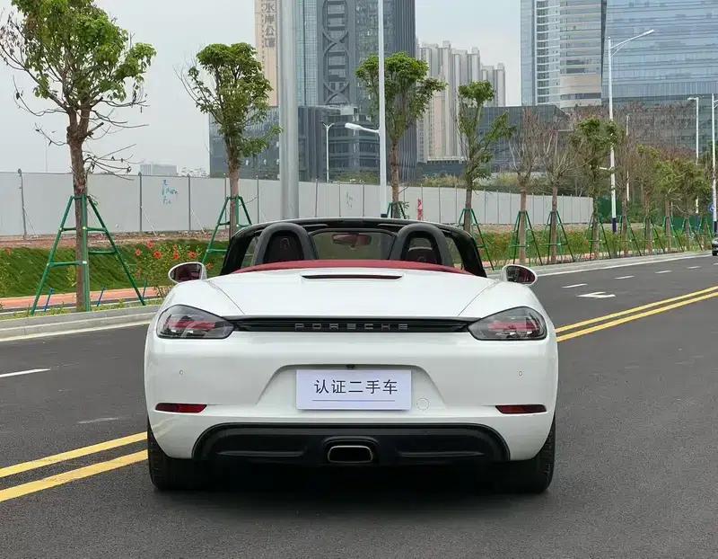 2016 Porsche 718 Boxster 2.0T — миниатюра 4