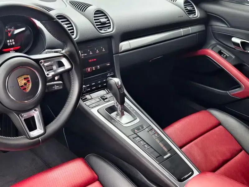 Porsche 718 Cayman 2016 2.0T — миниатюра 13