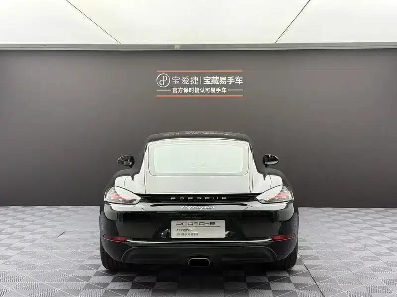 Porsche 718 Cayman 2018 2.0T — миниатюра 2