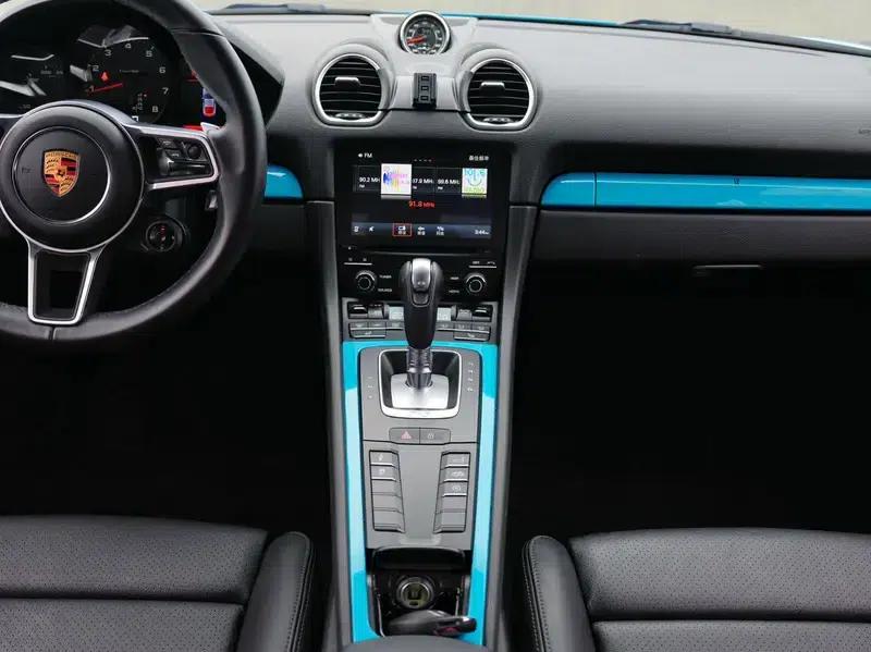 Porsche 718 Cayman 2020 2.0T — миниатюра 7