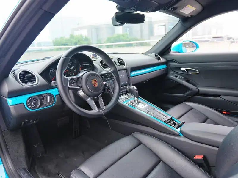 Porsche 718 Cayman 2020 2.0T — миниатюра 8