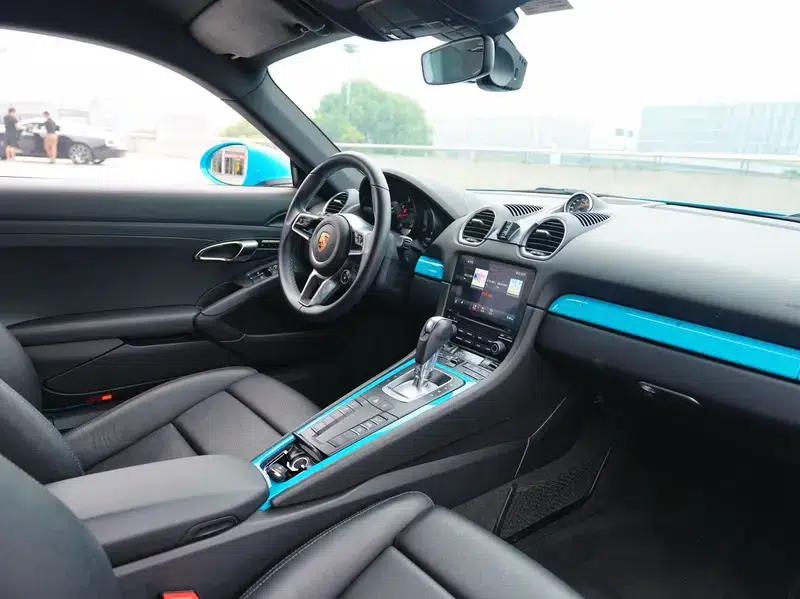 Porsche 718 Cayman 2020 2.0T — миниатюра 9