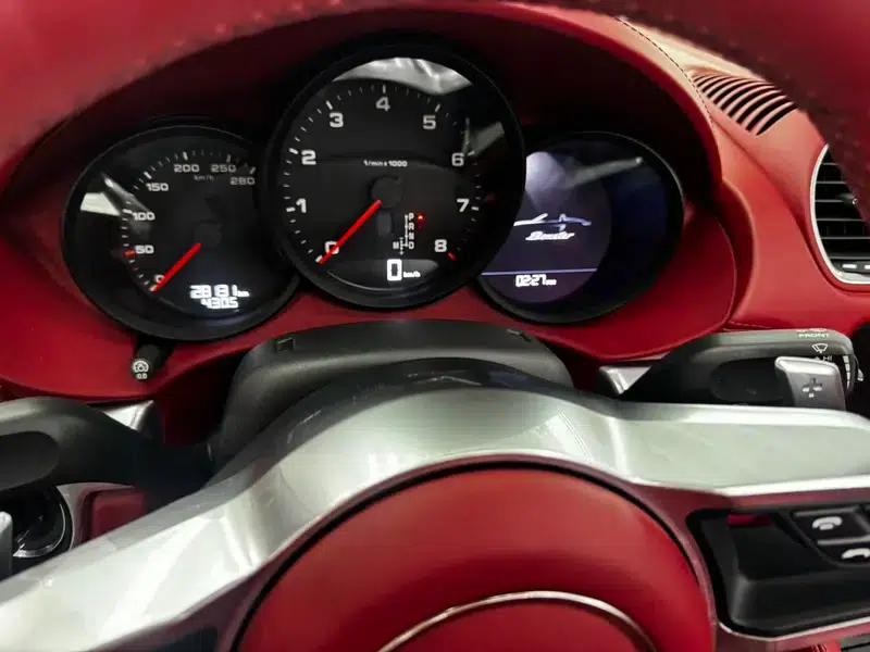 2020 Porsche 718 Boxster 2.0T — миниатюра 12