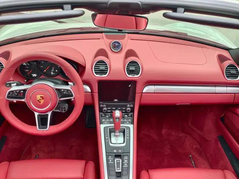 2020 Porsche 718 Boxster 2.0T — миниатюра 16