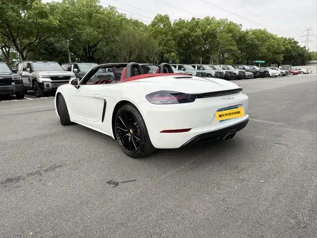 2016 Porsche 718 Boxster 2.0T — миниатюра 4