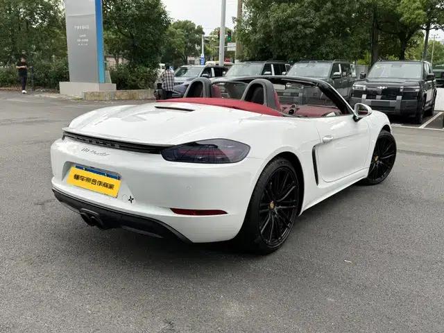 2016 Porsche 718 Boxster 2.0T — миниатюра 6