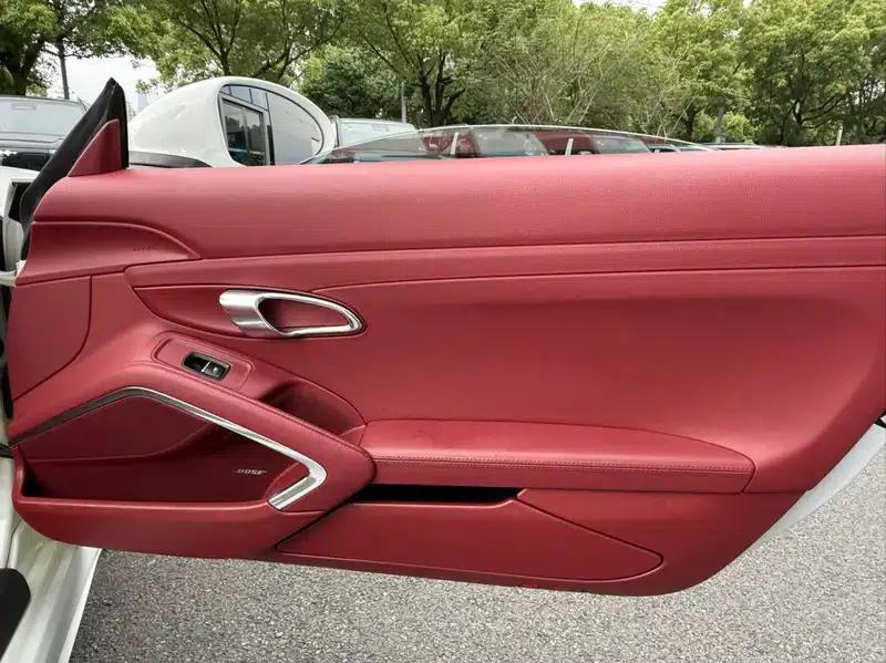 2016 Porsche 718 Boxster 2.0T — миниатюра 8