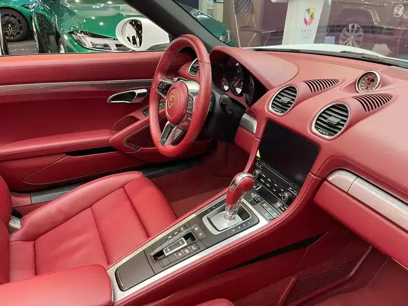 2020 Porsche 718 Boxster 2.0T — миниатюра 14