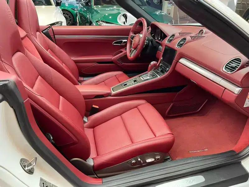 2020 Porsche 718 Boxster 2.0T — миниатюра 18