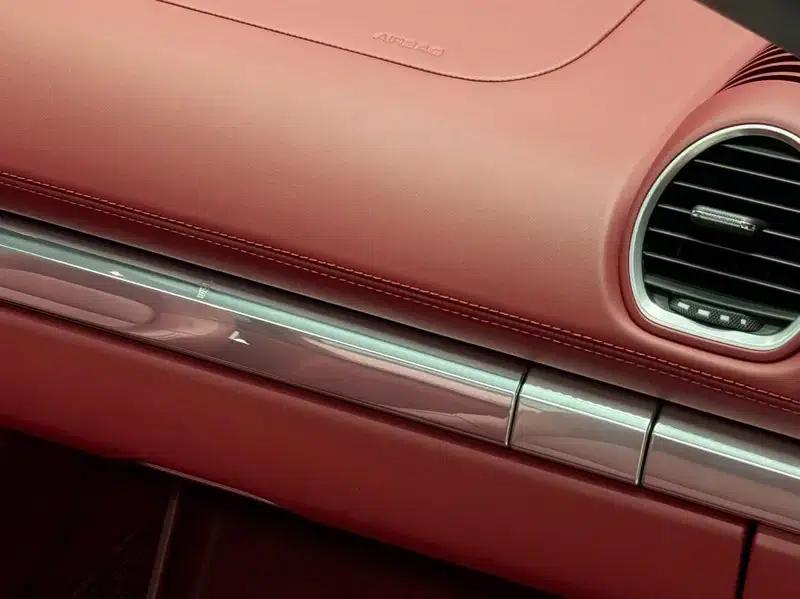 2022 Porsche 718 Boxster 2.0T — миниатюра 17