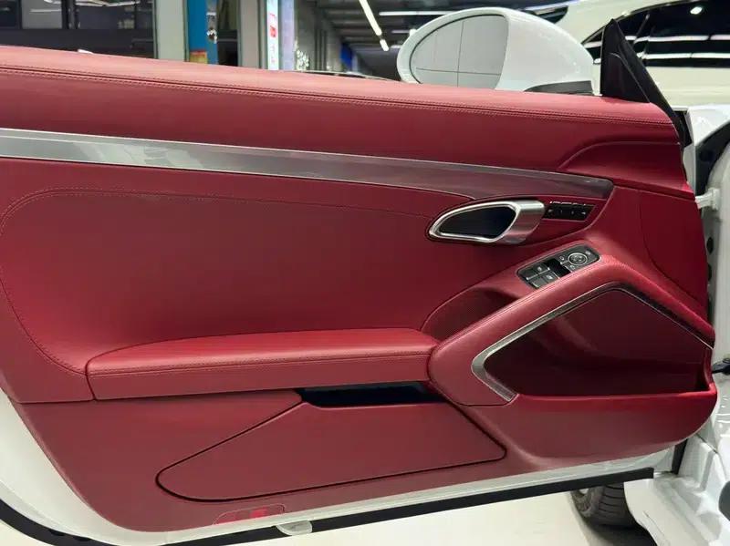 2022 Porsche 718 Boxster 2.0T — миниатюра 21