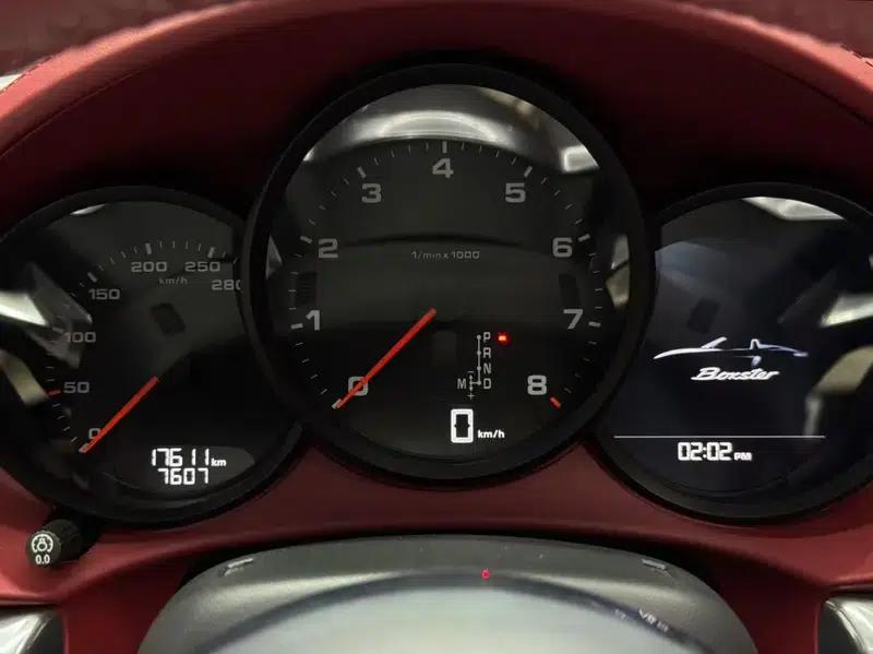 2022 Porsche 718 Boxster 2.0T — миниатюра 25