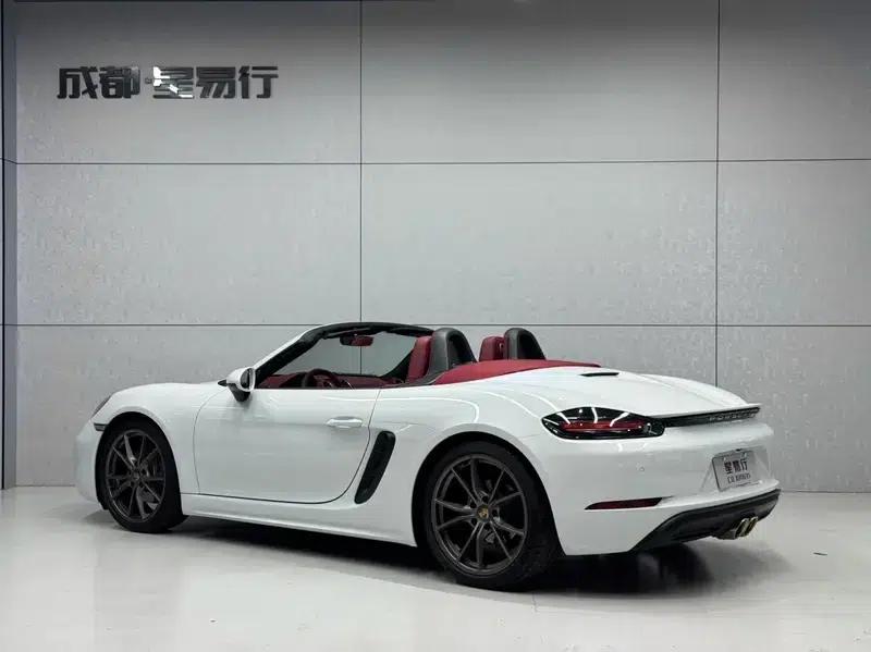 2022 Porsche 718 Boxster 2.0T — миниатюра 5