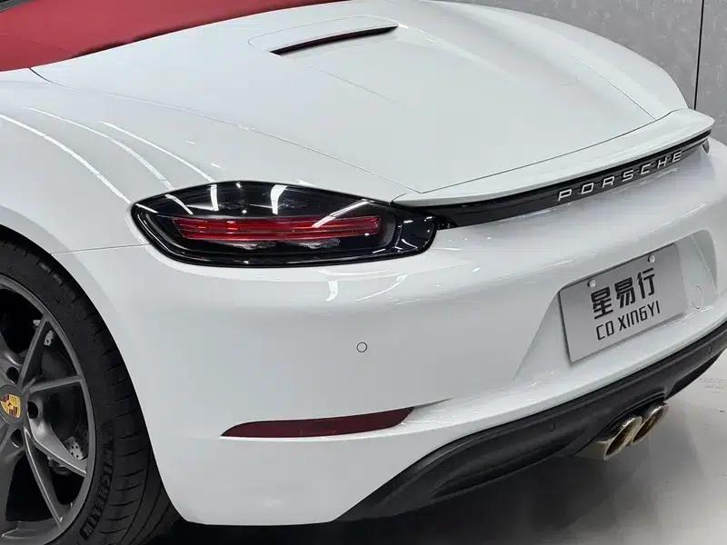 2022 Porsche 718 Boxster 2.0T — миниатюра 10