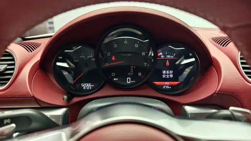 Porsche 718 2019 2.0T Automatic Rear-Wheel Drive 2-Seater Factory Custom Edition — миниатюра 10