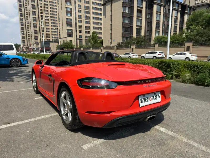 2016 Porsche 718 Boxster 2.0T — миниатюра 4