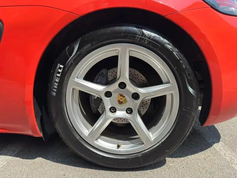 2016 Porsche 718 Boxster 2.0T — миниатюра 9