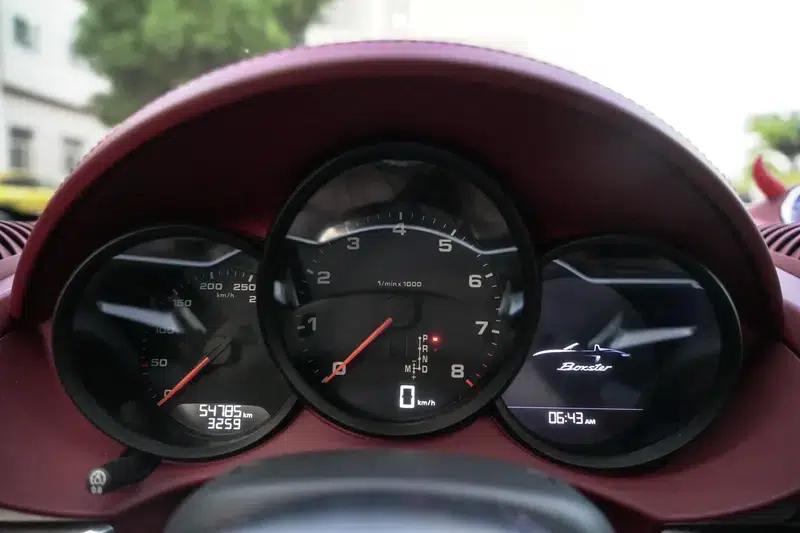 2020 Porsche 718 Boxster 2.0T — миниатюра 12