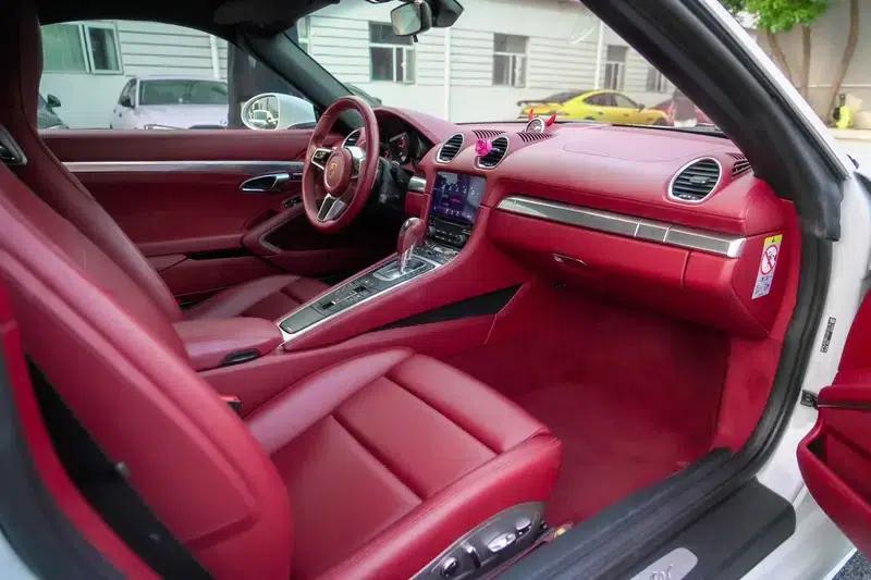 2020 Porsche 718 Boxster 2.0T — миниатюра 13