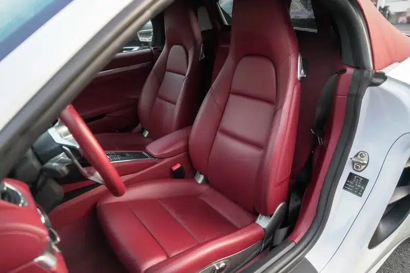 2020 Porsche 718 Boxster 2.0T — миниатюра 14