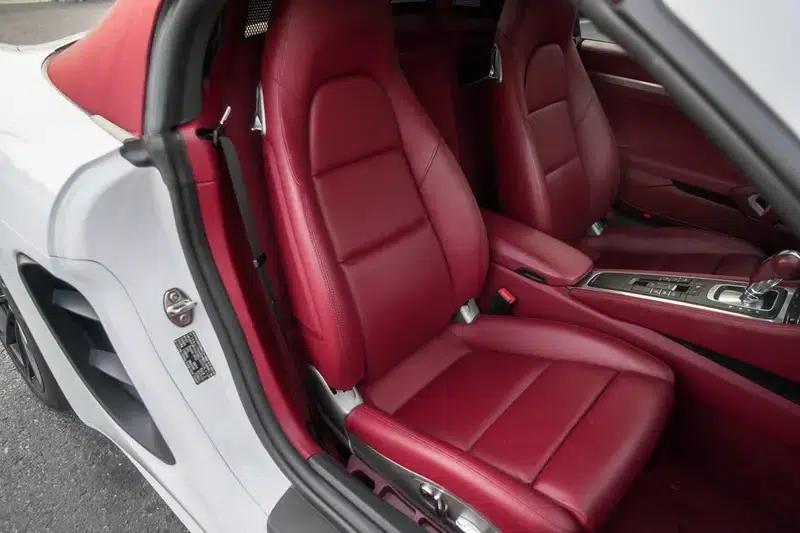 2020 Porsche 718 Boxster 2.0T — миниатюра 15
