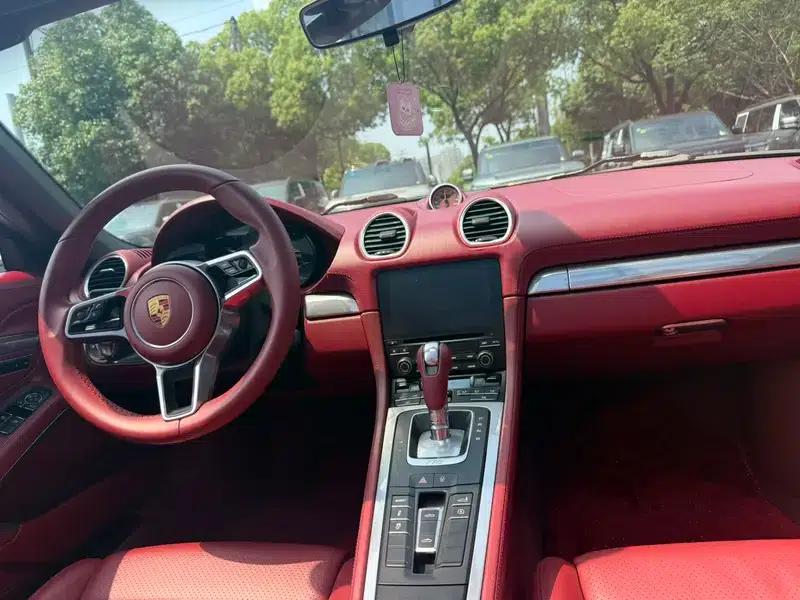 2018 Porsche 718 Boxster 2.0T — миниатюра 12