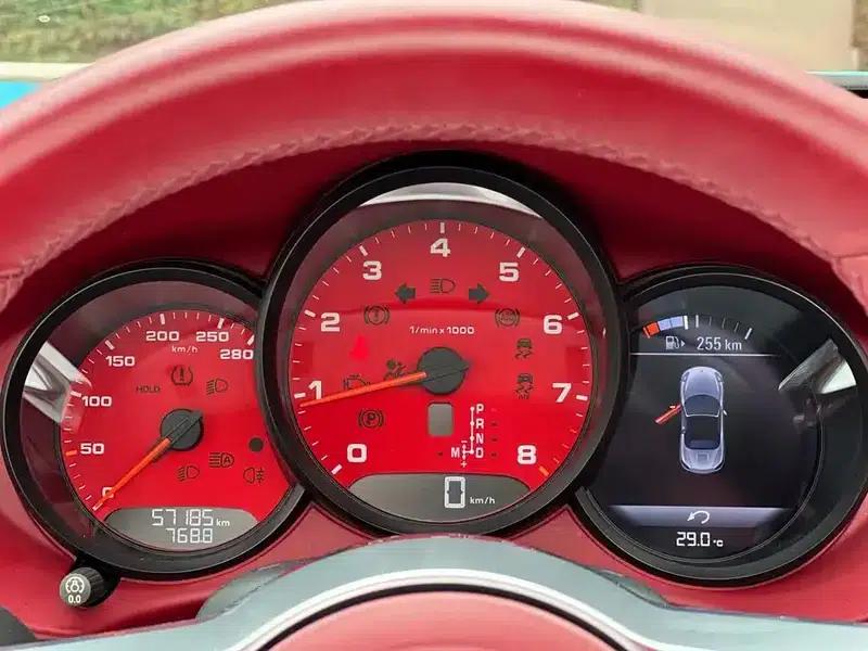 2018 Porsche 718 Boxster 2.0T — миниатюра 13