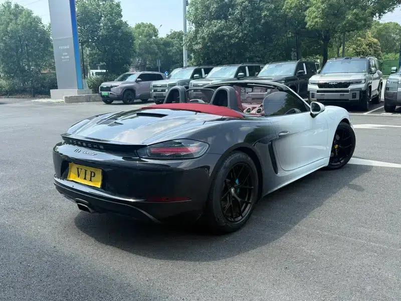 2018 Porsche 718 Boxster 2.0T — миниатюра 5