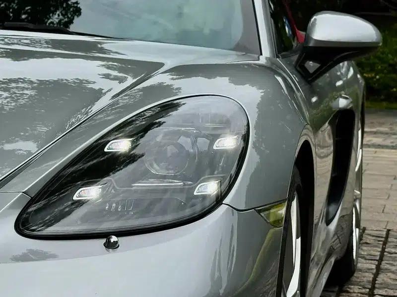 2018 Porsche 718 Boxster 2.0T — миниатюра 6