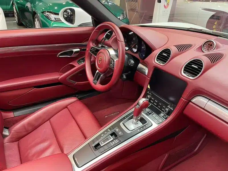 2016 Porsche 718 Boxster 2.0T — миниатюра 9