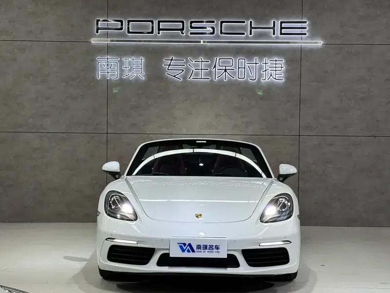 2016 Porsche 718 Boxster 2.0T — миниатюра 2