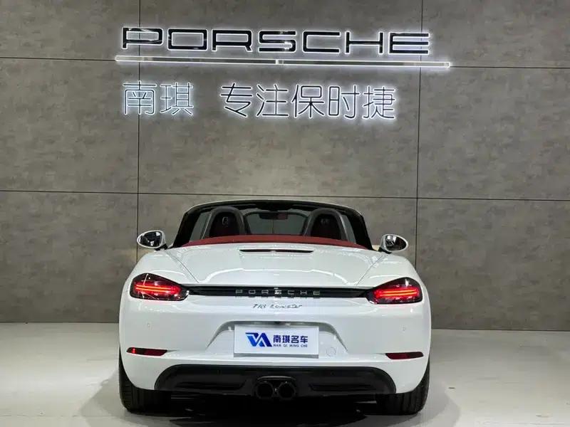 2016 Porsche 718 Boxster 2.0T — миниатюра 5
