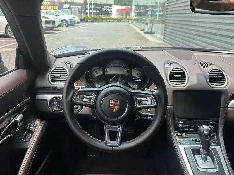 Porsche 718 Cayman 2023 2.0T — миниатюра 18