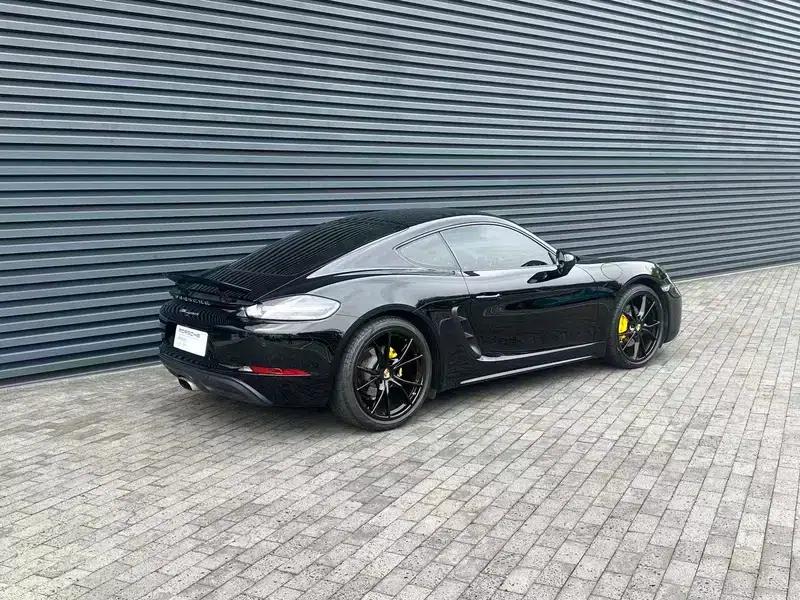 Porsche 718 Cayman 2023 2.0T — миниатюра 6