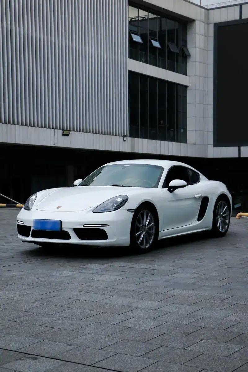 Porsche 718 Cayman 2016 2.0T — миниатюра 1