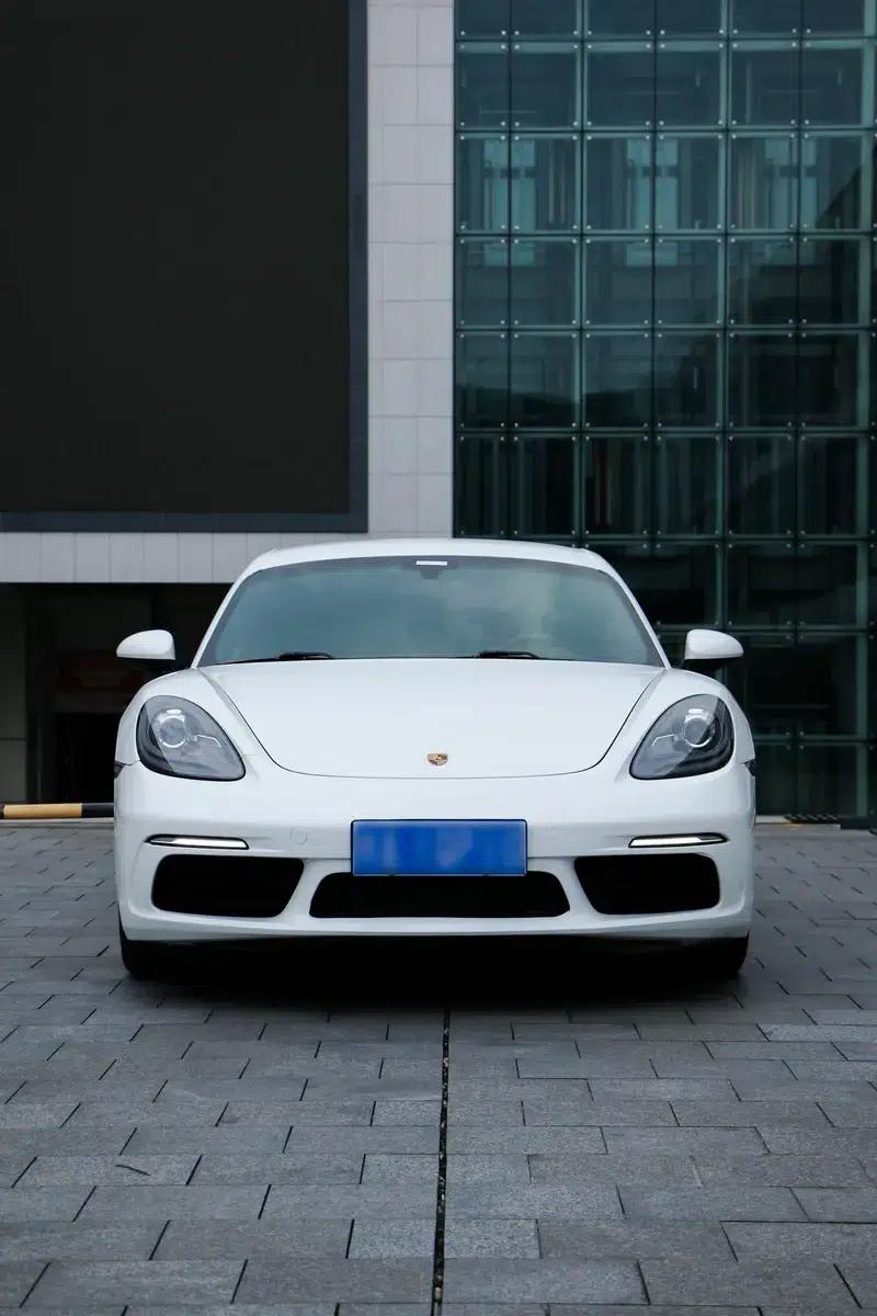 Porsche 718 Cayman 2016 2.0T — миниатюра 2