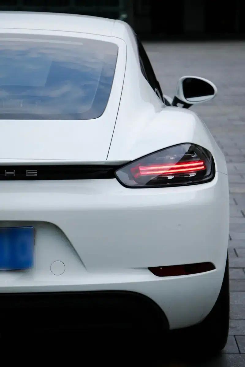 Porsche 718 Cayman 2016 2.0T — миниатюра 13