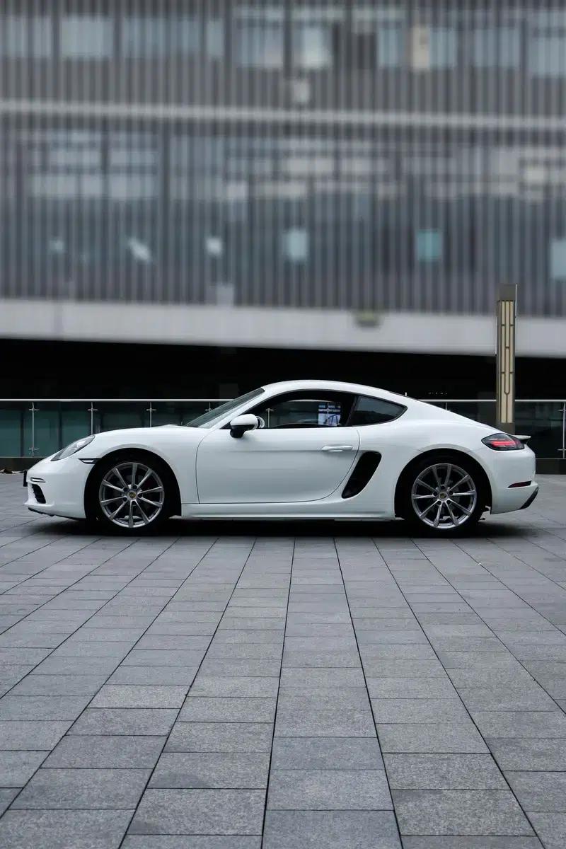 Porsche 718 Cayman 2016 2.0T — миниатюра 8