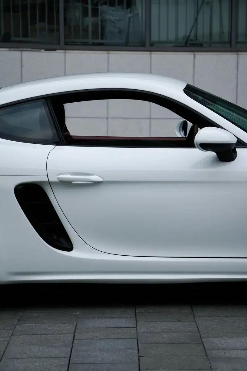 Porsche 718 Cayman 2016 2.0T — миниатюра 10