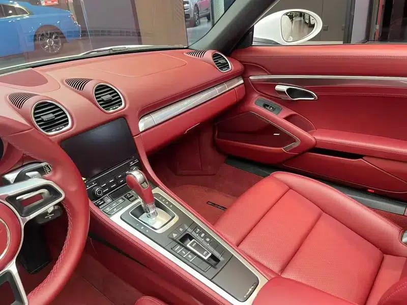 2020 Porsche 718 Boxster 2.0T — миниатюра 15