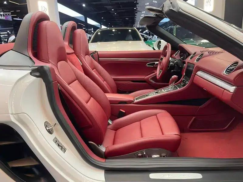 2020 Porsche 718 Boxster 2.0T — миниатюра 17