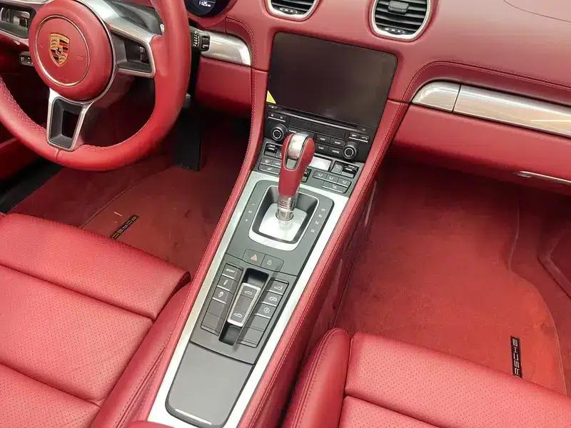 2020 Porsche 718 Boxster 2.0T — миниатюра 7