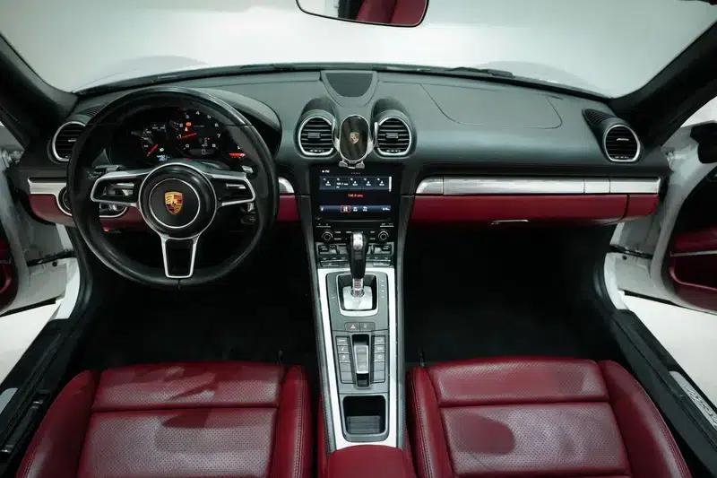 2018 Porsche 718 Boxster 2.0T — миниатюра 12